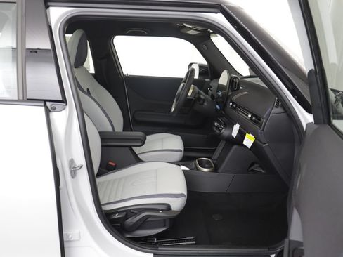 New 2026 MINI Cooper 4-Door Hardtop FWD image 19
