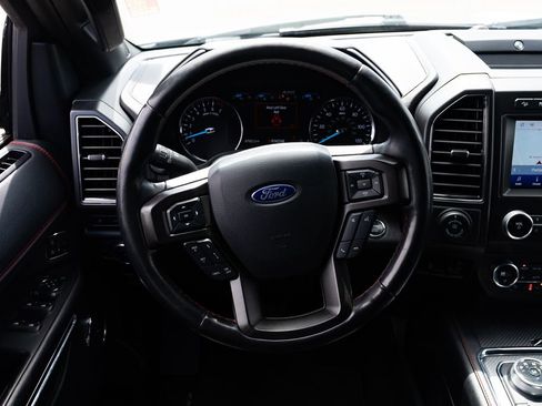 Used 2020 Ford Expedition Limited w/ Equipment Group 303A AWD/4WD image 11
