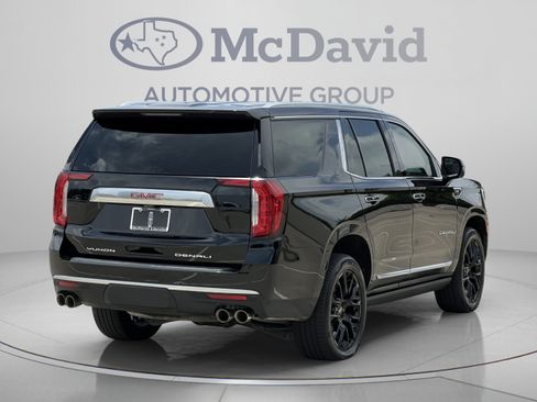 Used 2022 GMC Yukon Denali w/ Denali Premium Package AWD/4WD image 7