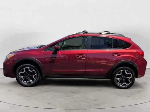 Used 2015 Subaru Crosstrek 2.0i Premium AWD/4WD image 2