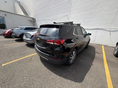 Used 2022 Chevrolet Equinox LT AWD/4WD image 6