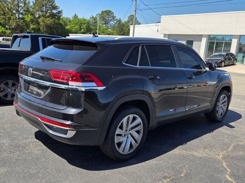 Used 2022 Volkswagen Atlas Cross Sport SE FWD image 10