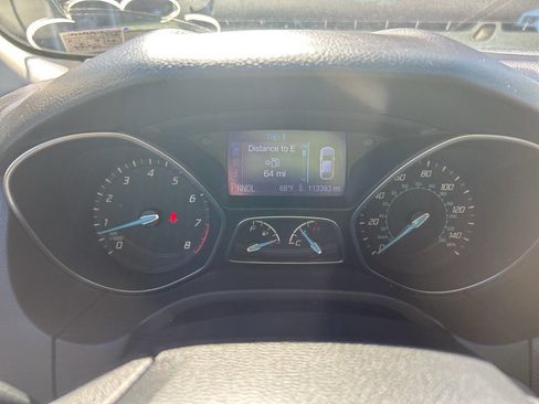 Used 2013 Ford Focus SE w/ SE Winter Pkg image 24