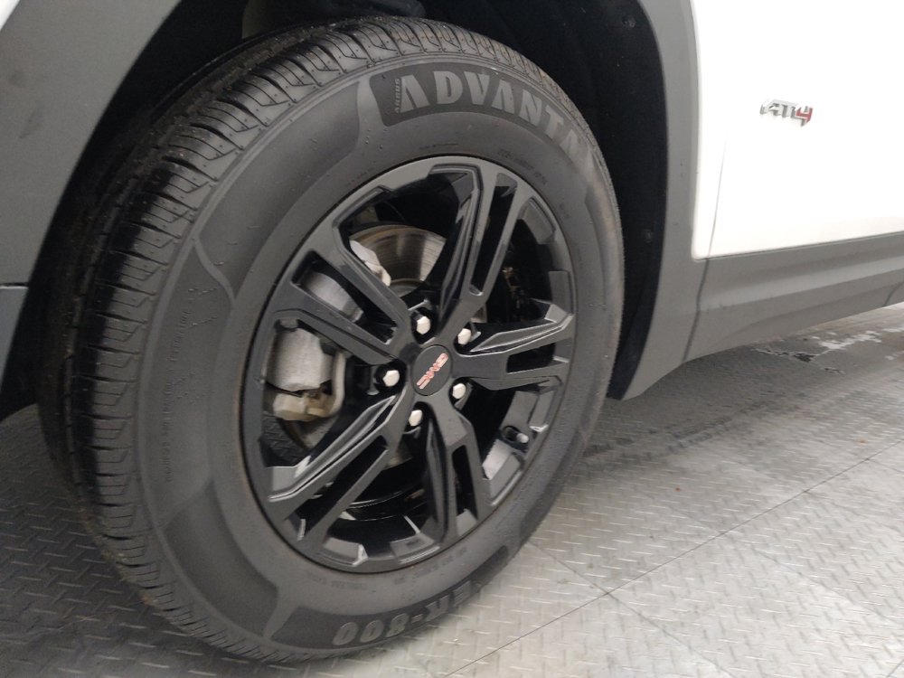 Used 2023 GMC Terrain AT4 AWD/4WD image 31