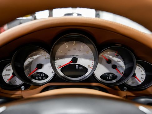 Used 2006 Porsche 911 Carrera S image 11