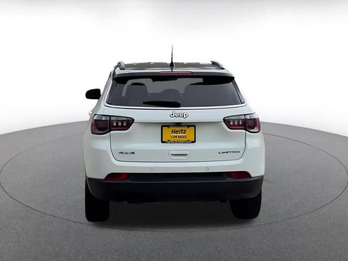 Used 2025 Jeep Compass Limited AWD/4WD image 12