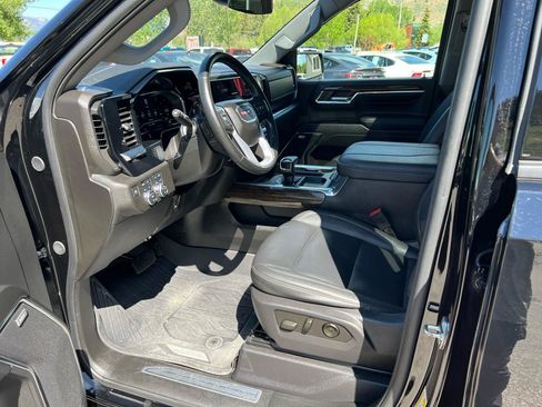 Used 2024 GMC Sierra 1500 Elevation w/ Elevation Premium Package AWD/4WD image 19