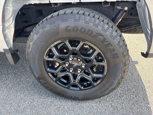 Used 2024 Ford F150 XLT w/ Equipment Group 302A MID AWD/4WD image 18