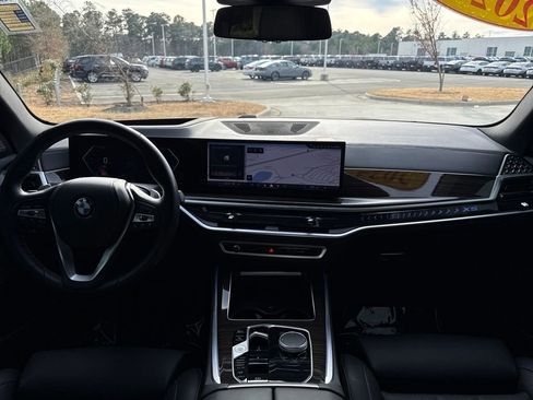 Used 2024 BMW X5 xDrive40i w/ Premium Package image 16