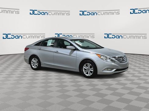 Used 2013 Hyundai Sonata GLS w/ Popular Equipment Pkg FWD image 3