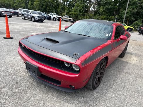 Used 2018 Dodge Challenger T/A RWD image 4