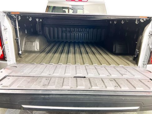 Used 2024 GMC Sierra 1500 Denali w/ Technology Package image 27