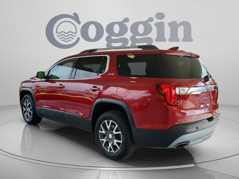 Used 2020 GMC Acadia SLE w/ Driver Convenience Package FWD image 3