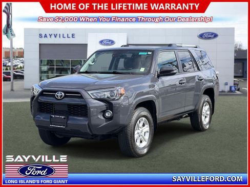 Used 2024 Toyota 4Runner SR5 Premium w/ Moonroof Package AWD/4WD image 1
