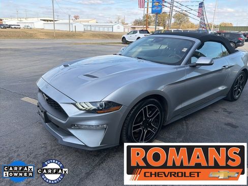 Used 2022 Ford Mustang Premium image 9