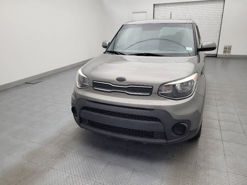 Used 2019 Kia Soul FWD image 15