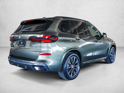 Used 2026 BMW X5 xDrive40i w/ M Sport Package AWD/4WD image 5