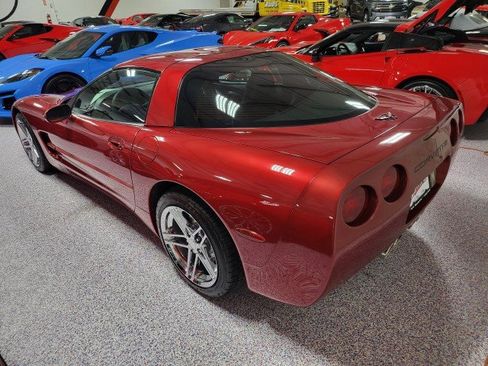 Used 2002 Chevrolet Corvette Coupe w/ Preferred Equipment Group2 image 7