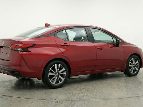 Used 2025 Nissan Versa SV FWD image 9