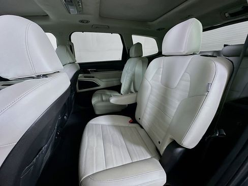 Used 2023 Kia Telluride SX Prestige image 14