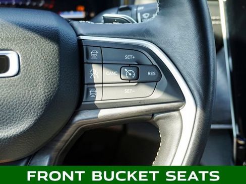 Used 2022 Jeep Grand Cherokee L Limited image 26