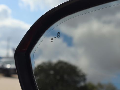 Used 2021 Lincoln Corsair Reserve w/ Equipment Group 201A image 30