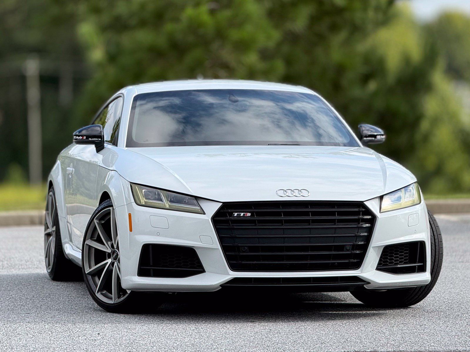 Used 2017 Audi TTS 2.0T Coupe w/ Technology Package AWD/4WD image 4