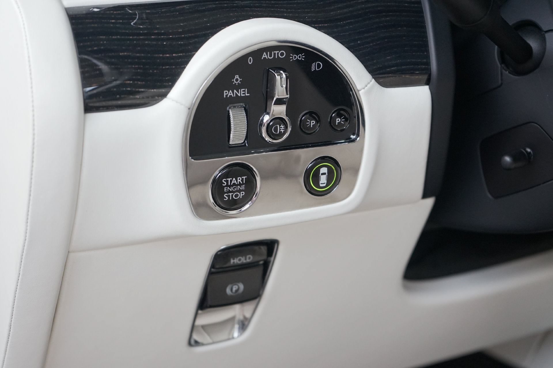 Used 2021 Rolls-Royce Ghost AWD/4WD image 24