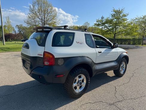 Used 1999 Isuzu VehiCROSS AWD/4WD image 5