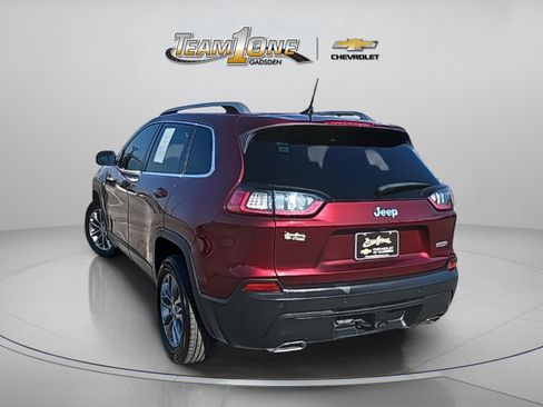 Used 2019 Jeep Cherokee Latitude Plus w/ Comfort/Convenience Group image 6
