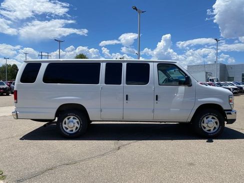 Used 2013 Ford E-350 and Econoline 350 XLT RWD image 6