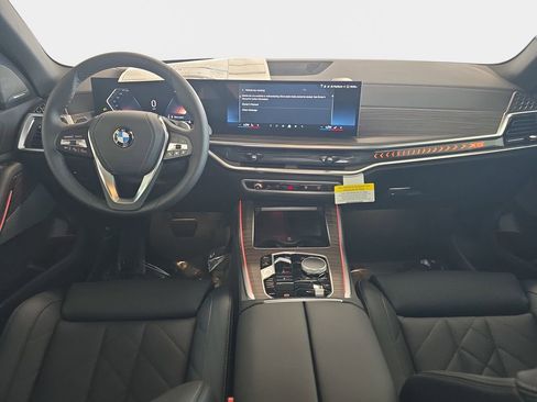 New 2026 BMW X5 sDrive40i w/ Premium Package image 8