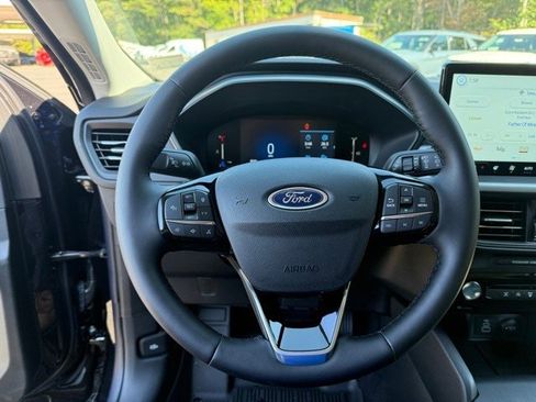 Used 2025 Ford Escape Active w/ Tech Pack #1 AWD/4WD image 13
