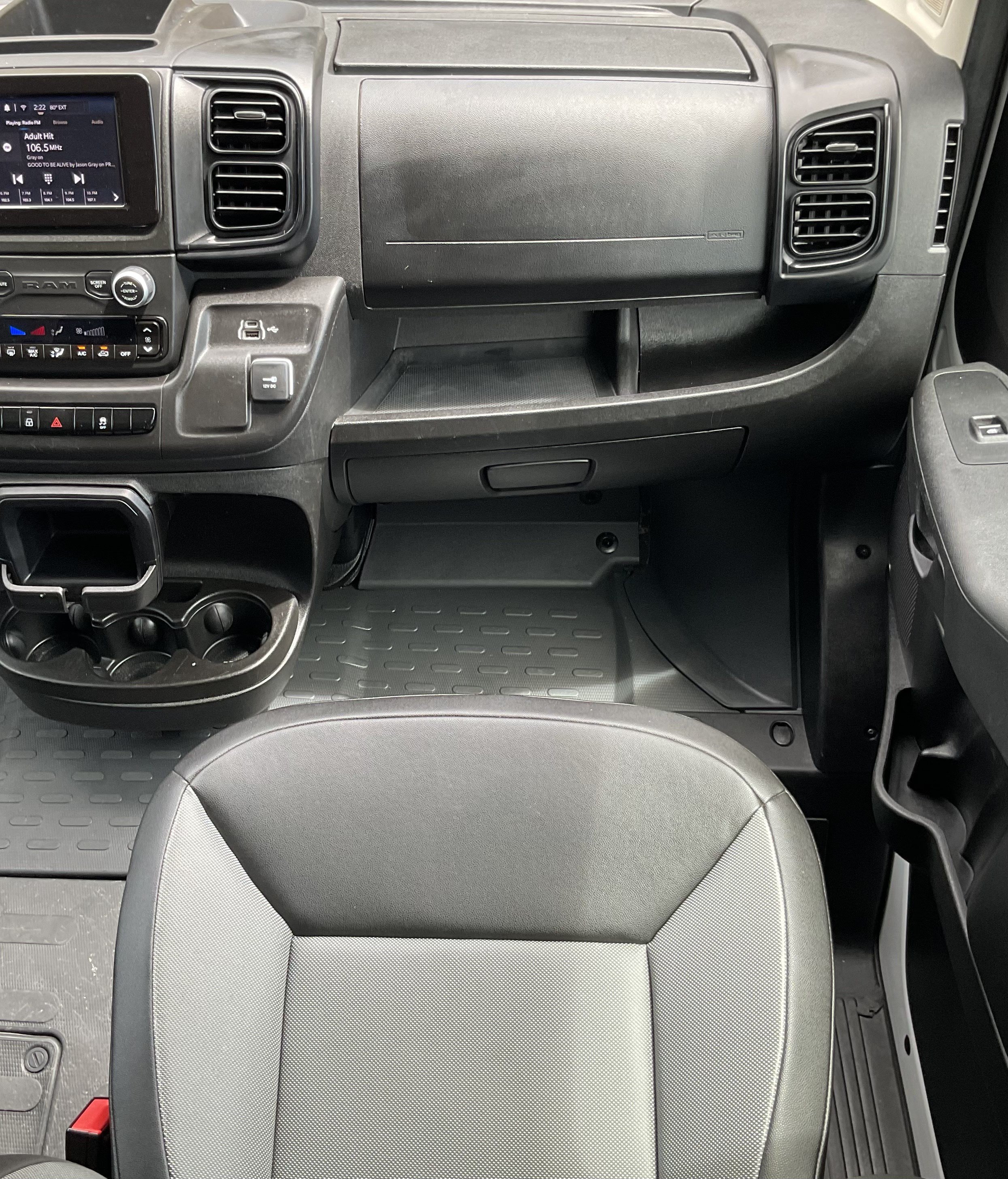 Used 2025 RAM ProMaster 2500 w/ Convenience Group FWD image 20