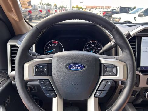 Certified 2022 Ford F350 Lariat w/ Lariat Ultimate Package AWD/4WD image 33