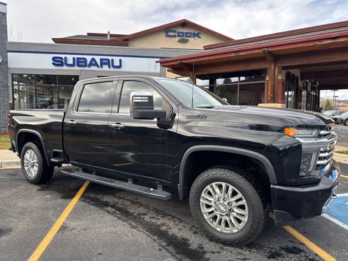 Used 2020 Chevrolet Silverado 2500 High Country w/ Z71 Off-Road Package image 12