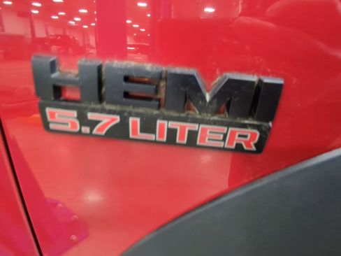 Used 2014 RAM 1500 Express image 8