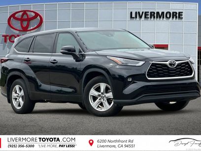 Certified 2024 Toyota Highlander LE