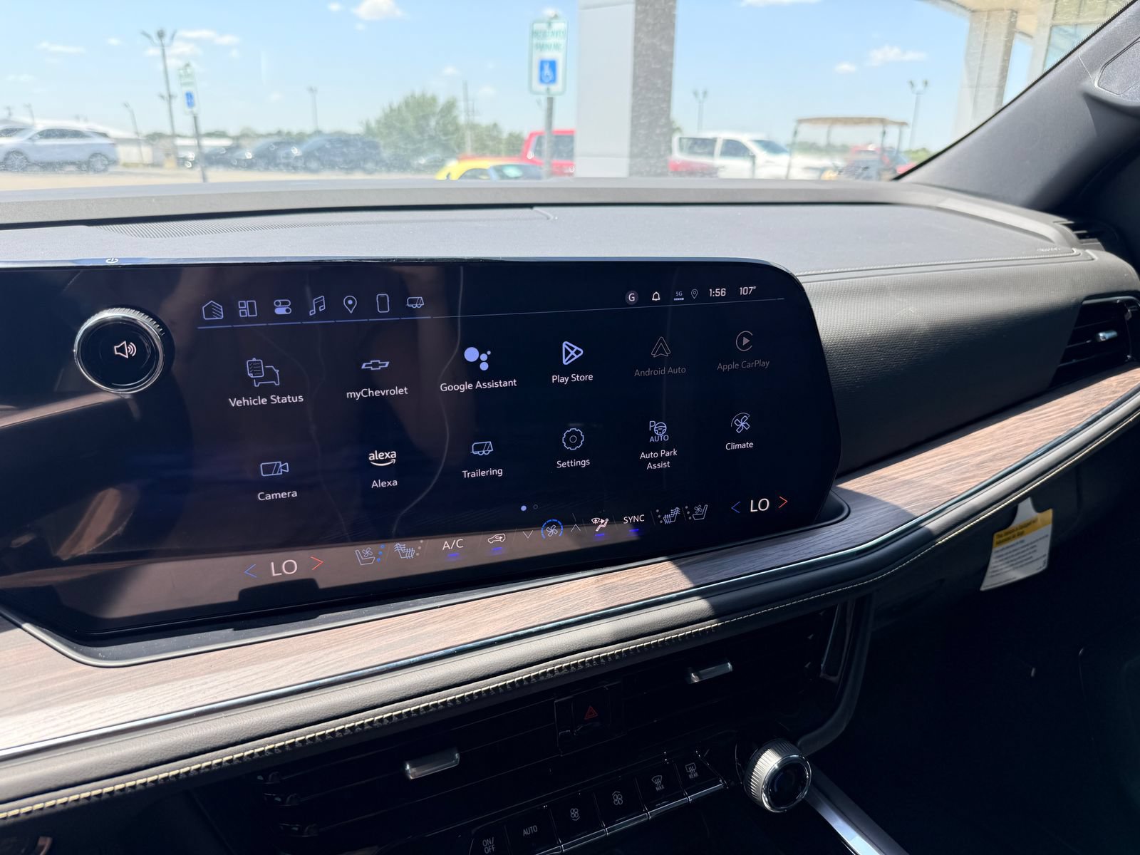New 2025 Chevrolet Tahoe Premier AWD/4WD image 18