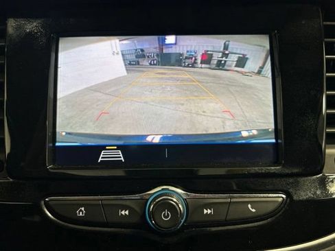 Used 2022 Buick Encore Preferred w/ Safety Package AWD/4WD image 30