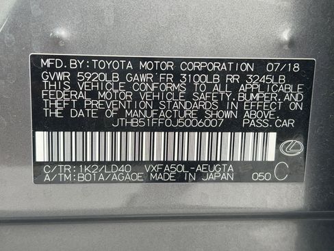 Used 2018 Lexus LS 500 w/ Accessory Package (Z2) image 20