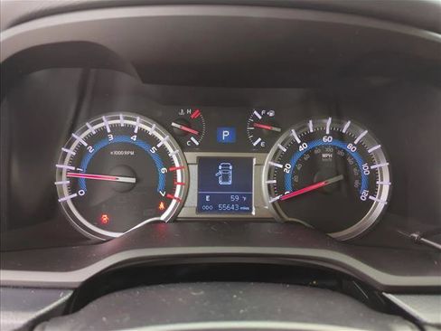 Used 2018 Toyota 4Runner TRD Off-Road image 16