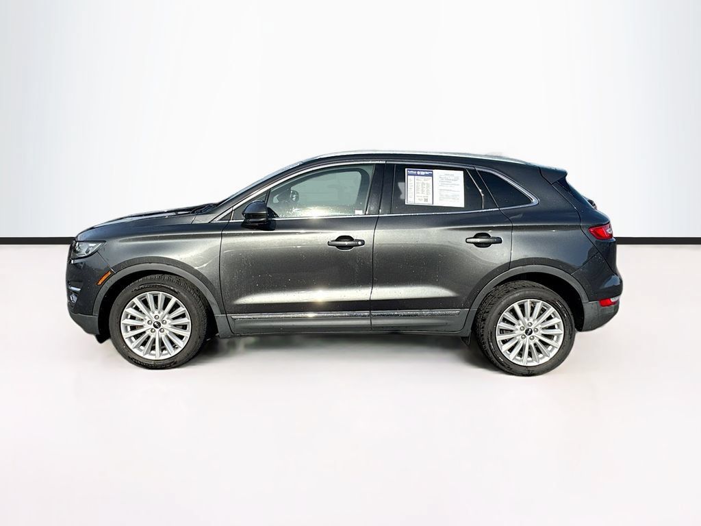 Used 2019 Lincoln MKC Premiere FWD image 4