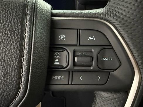 New 2026 Toyota Tacoma TRD Off-Road AWD/4WD image 12