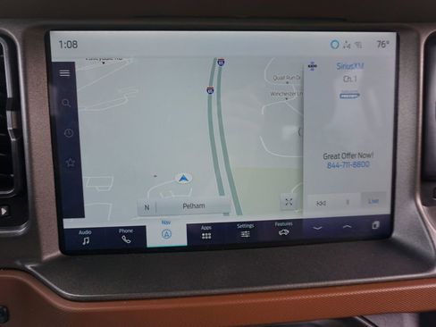 Used 2024 Ford Bronco Outer Banks image 10