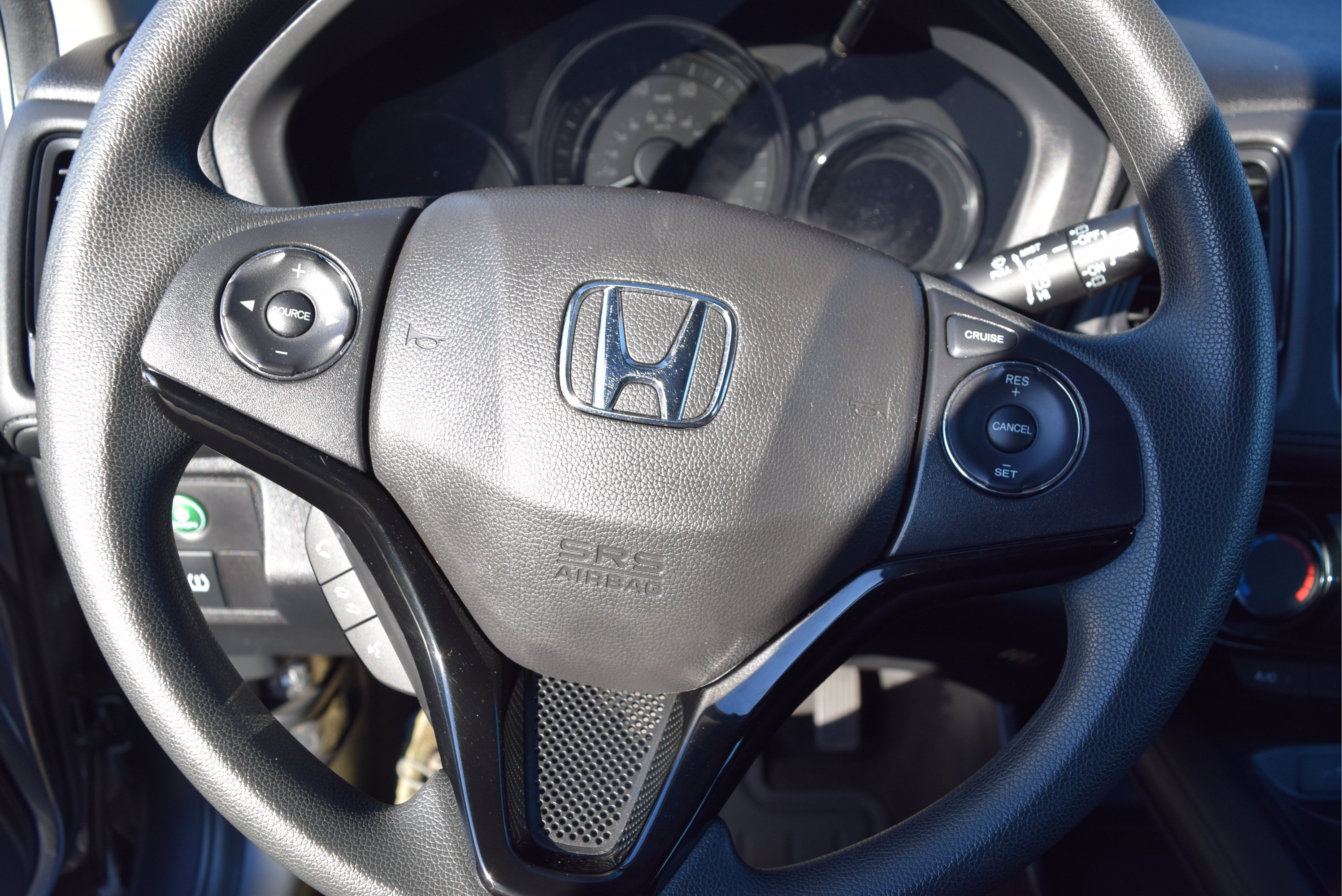 Used 2022 Honda HR-V LX image 11