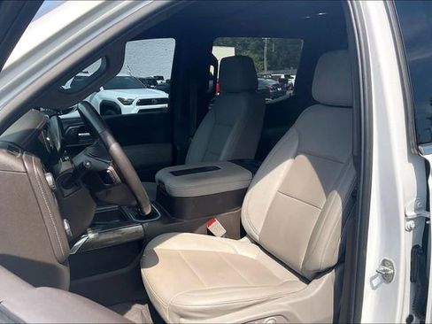 Used 2021 Chevrolet Silverado 1500 LTZ w/ LTZ Premium Package AWD/4WD image 25