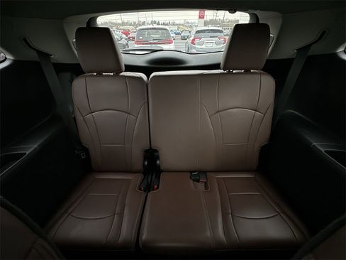 Used 2021 Buick Enclave Avenir w/ LPO, Floor Liner Package image 24