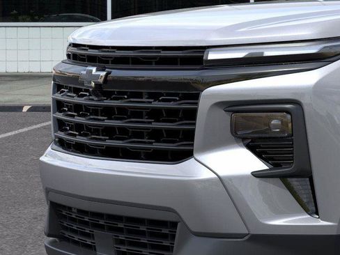 New 2026 Chevrolet Traverse LT w/ Midnight/Sport Edition image 13