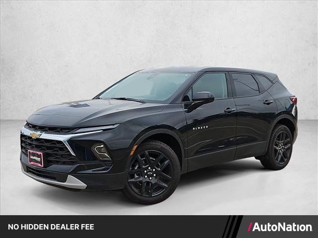 New 2026 Chevrolet Blazer LT FWD image 1
